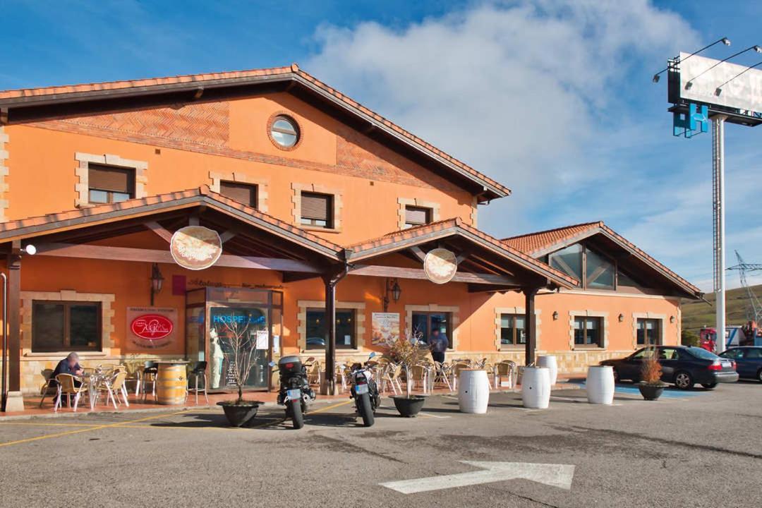 Reinosa Atalaya-La Vega Hotel Exterior photo